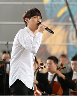 2011 민경훈 (Min Kyunghoon) AI voice text to speech and AI music cover generator